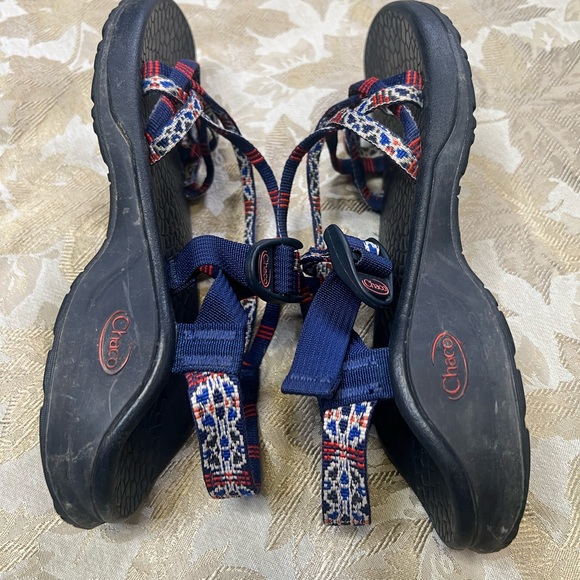 Size 10 Chaco sandals - Picture 3 of 5